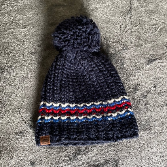 Roots hat - Picture 1 of 2